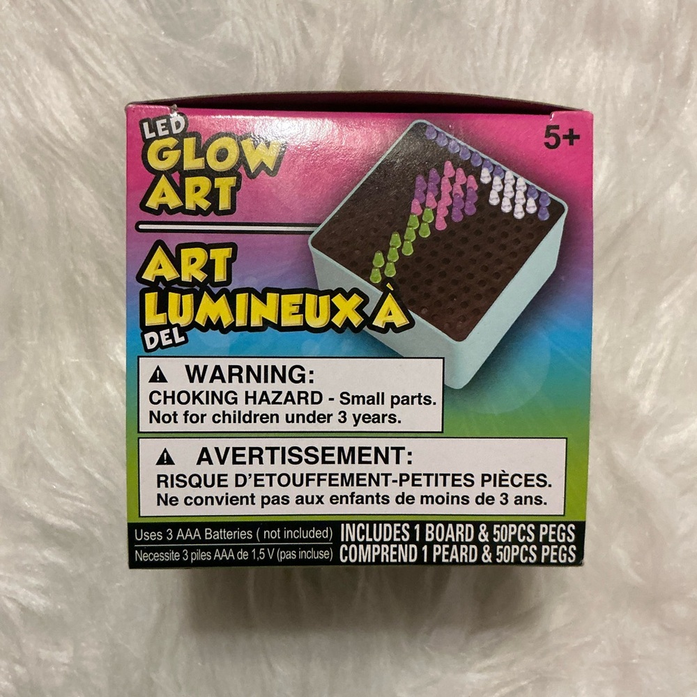 LED Glow Art Board with Pegs
